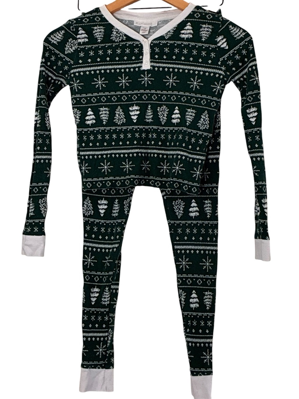 Lauren Conrad | Like new Green holiday snowflake long sleeve cotton pjs girls 12